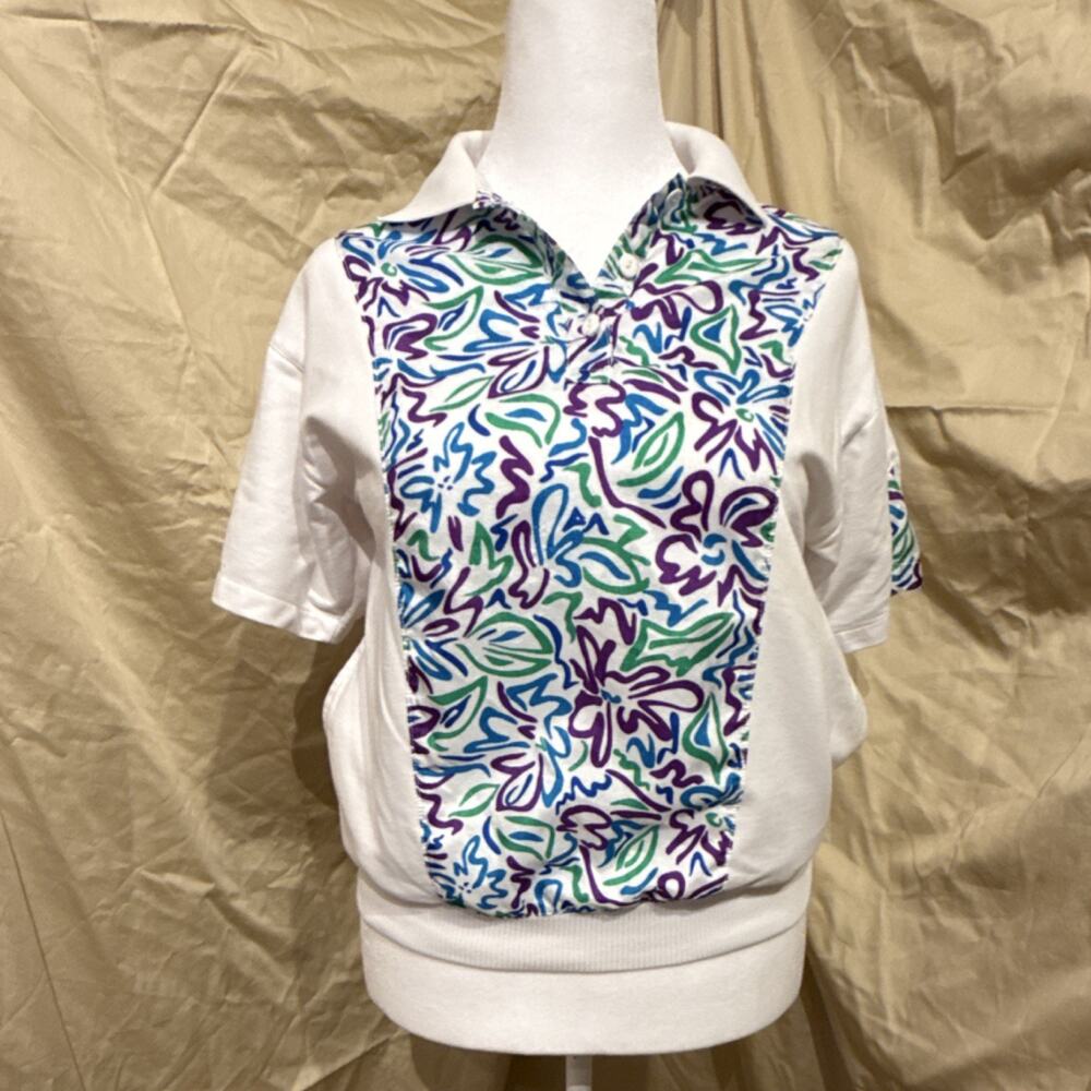 Lavon Petite PM Short Sleeve Polo Shirt White Multicolor 90s Retro Abstract